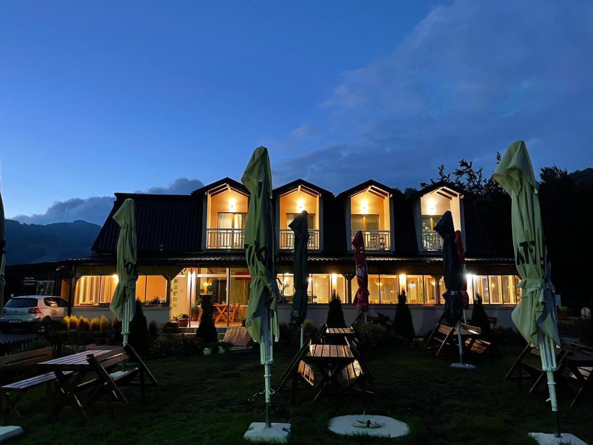 Honey Valley Bjelasnica Acomodação com café da manhã Exterior foto
