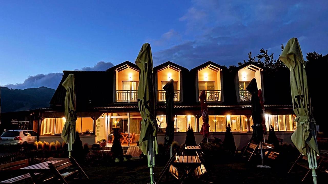 Honey Valley Bjelasnica Acomodação com café da manhã Exterior foto